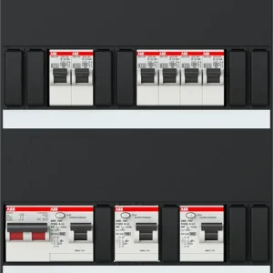 ABB Installatiedozen en -kasten 6x achter 3x 30mA + HS, 1-f Installatiekast Gratis Retour
