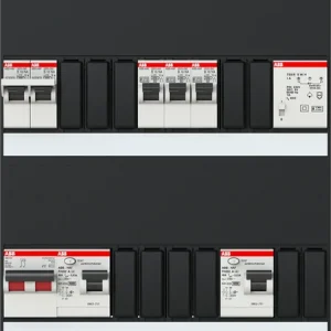 ABB Installatiedozen en -kasten 3x achter 2x 30mA + FT + HS, 1-f Installatiekast Voordeelprijs